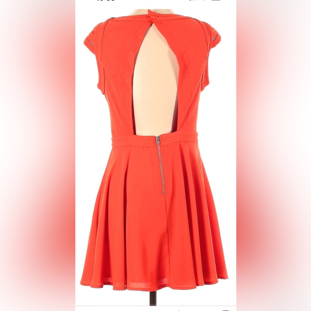 NWT.   Alessandro Miele by english rose. Size is Medum